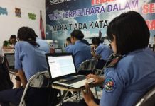 Ujian Tak Perlu Kertas, Taruna-taruni SMK Penerbangan Cakra Nusantara UTS Online Based Test