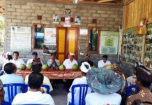 Dialog dengan Kelompok Tani, Rai Mantra Perkenalkan Kartu Tani Nawacandra