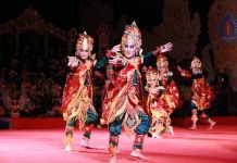 Gong Kebyar Dewasa Bangsing Bunut Nusa Penida Pukau Penonton