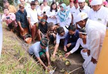 Peletakan Batu Pertama Tandai Dimulainya Proyek Pasokan Air Irigasi Subak Semaagung