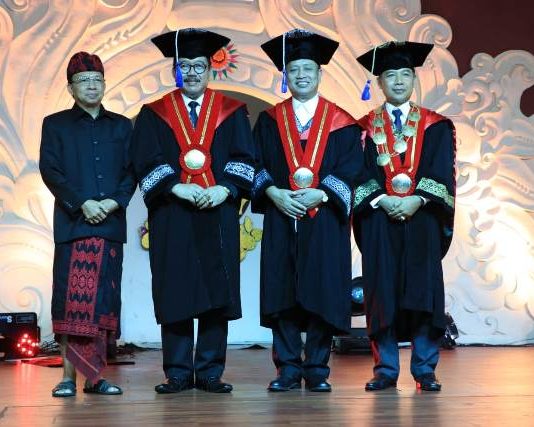 Wakil Gubernur Bali Cok Ace Raih Gelar Profesor