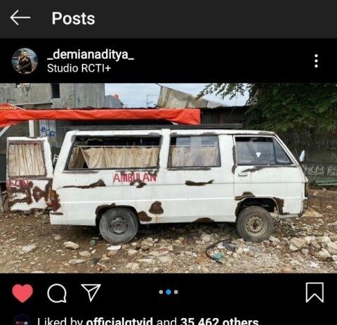 Demian Aditya Beli Mobil Ambulans Angker, Buat Apa?