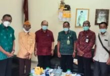 Kadis Sosial dan Ketua LVRI Bangli Kunjungi Stispol Wira Bhakti