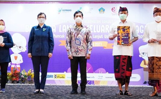 Peringati HLUN, Dewa Indra Ajak Bangun Kesehatan dan Kesejahteraan Lansia Yang Berkualitas