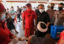 Dukung Kedatangan Wisman Tanpa Karantina, Gubernur Bali Kebut Capaian 30 Persen Vaksinasi Booster