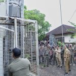 Tim Yustisi Badung Bongkar Tower Tidak Berizin