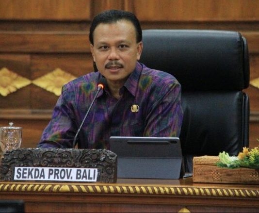 Sekda Pemprov Bali Jelaskan Pembersihan Alat Peraga dan Atribut Politik