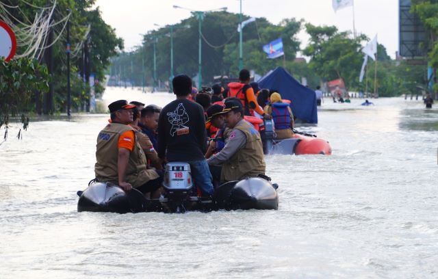 BANJIR 3