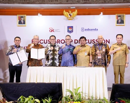 OJK Dan Kemendagri Komitmen Perkuat Bank Pembangunan Daerah