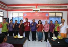 Pj Bupati Jendrika Lepas Kontingen Festival Budaya Nusantara Klungkung