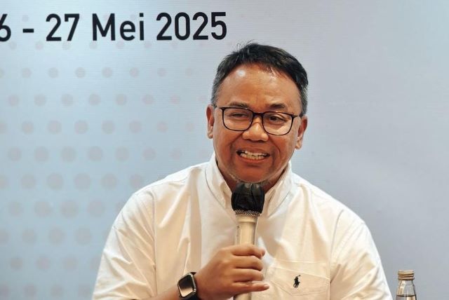 M. Ismail Riyadi