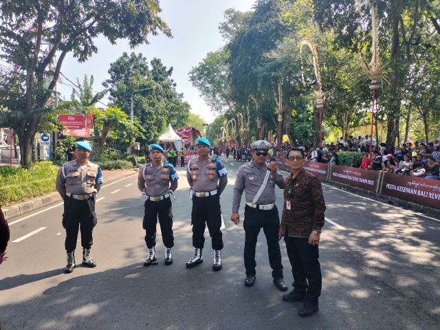 polisi