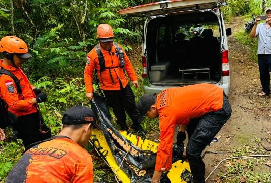 Hilang 7 Hari, Nenek 75 Tahun Ditemukan Meninggal di Dasar Jurang