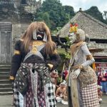 Barong Landung Sambut Imlek di Penglipuran, Momen Langka yang Bikin Liburan Makin Berkesan