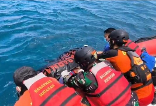 Nelayan Sanur yang Hilang Saat Melaut Ditemukan Meninggal di Perairan Senggigi Lombok